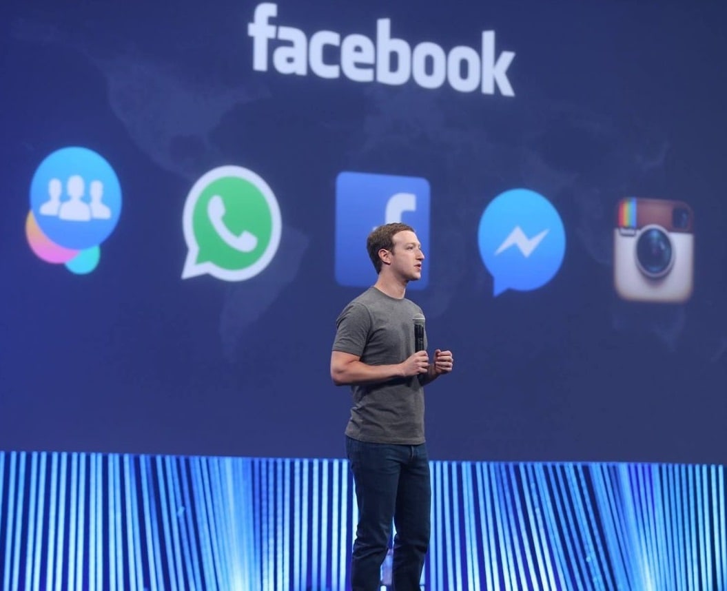 Los smart glasses de Facebook llegarán en 2021 co-creados con RayBan