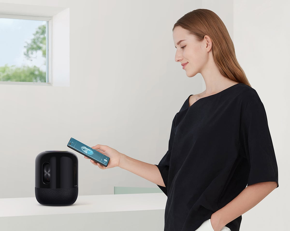 Huawei también presenta la versión mini de su asistente para el hogar: el Huawei Sound