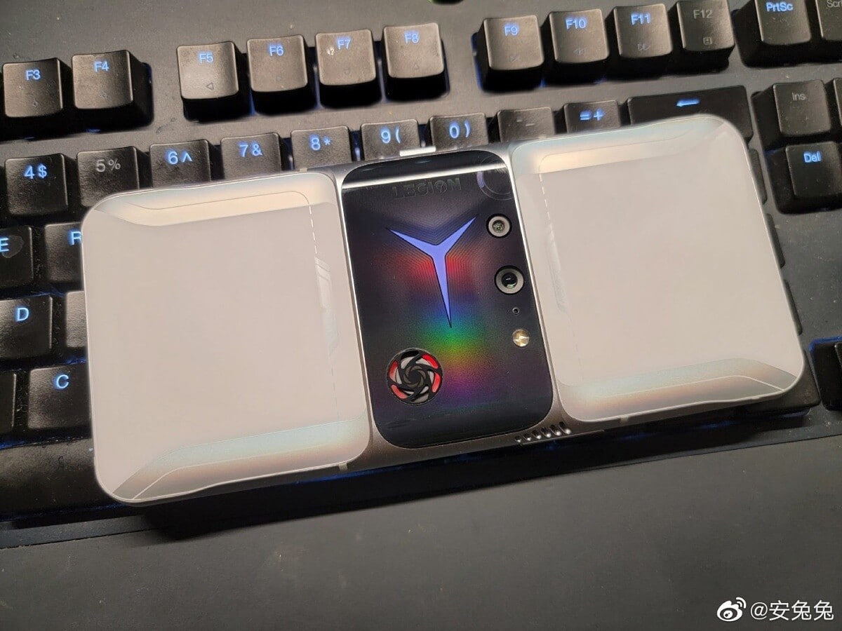 Lenovo Legion 2 Pro se filtra dejando ver su llamativo diseño