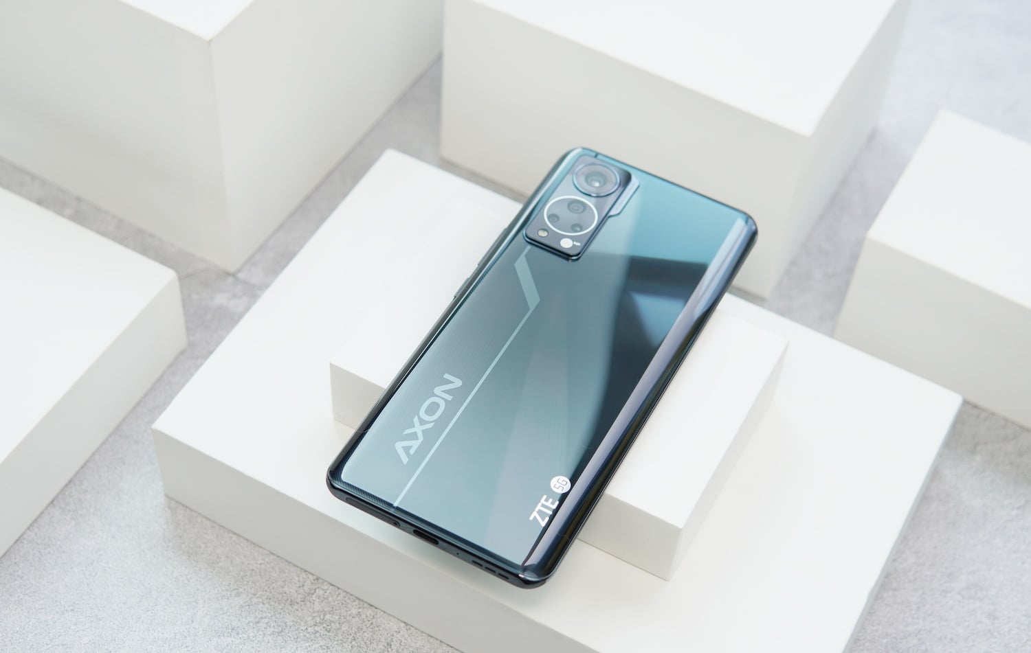 ZTE Axon 30 será lanzado globalmente el 9 de septiembre por 500 dólares
