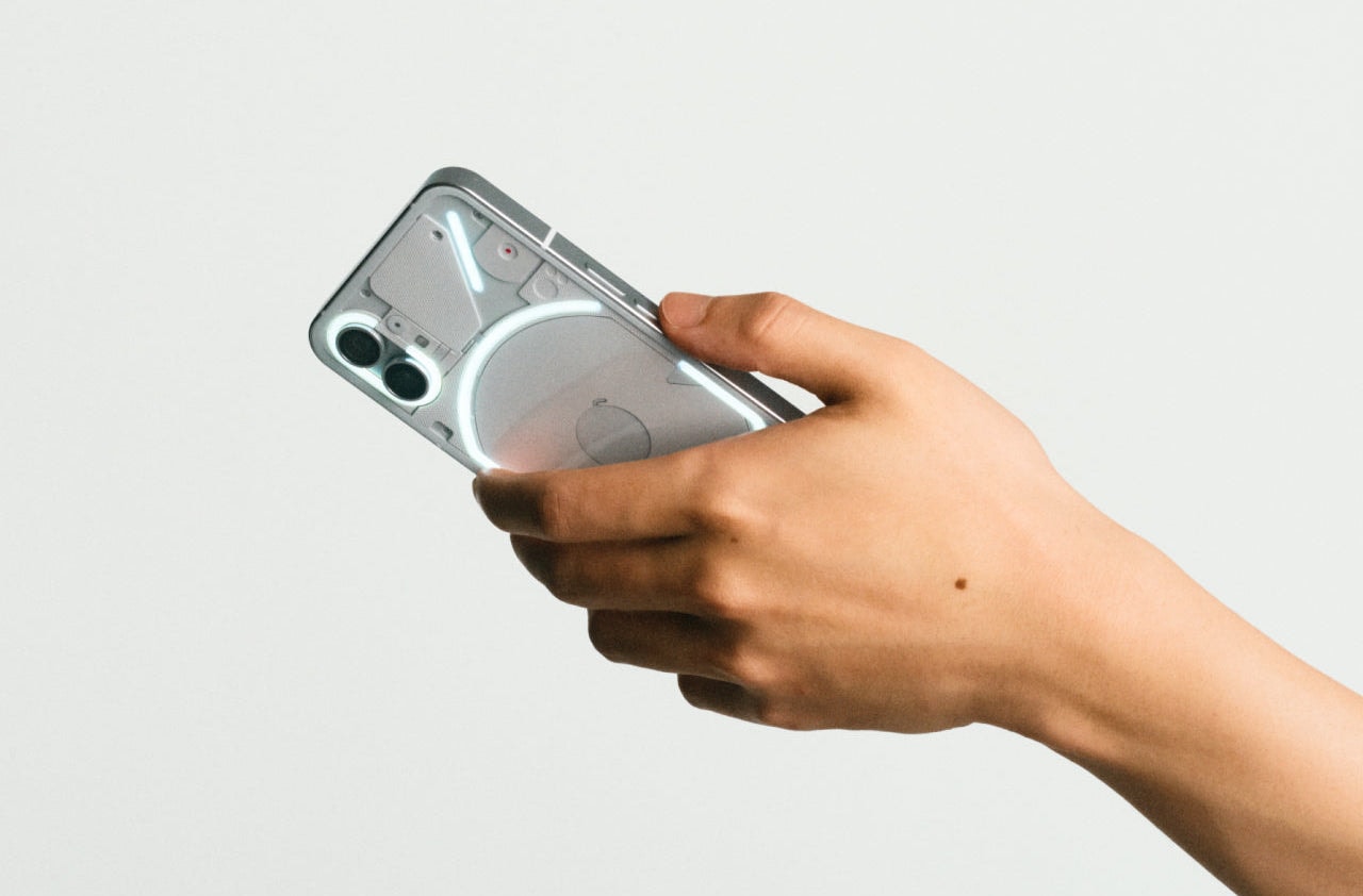 Nothing Phone (1) debuta con un precio de 499 euros